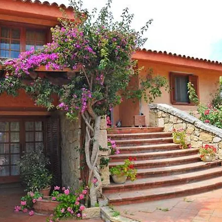 Fabry With Pool 300 Meters From The Sea Tatil Evi Olbia